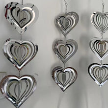 Load image into Gallery viewer, Heart Shaped wind charm hanging decoration
