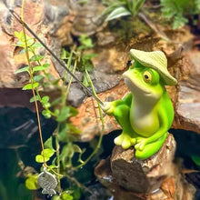 Load image into Gallery viewer, Frog fishing in pond + Frog with a leaf pond Decoration
