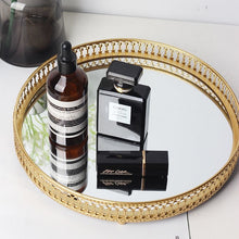 Load image into Gallery viewer, Golden tray with mirrored bottom
