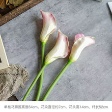 Load image into Gallery viewer, Artificial Calla Lilly
